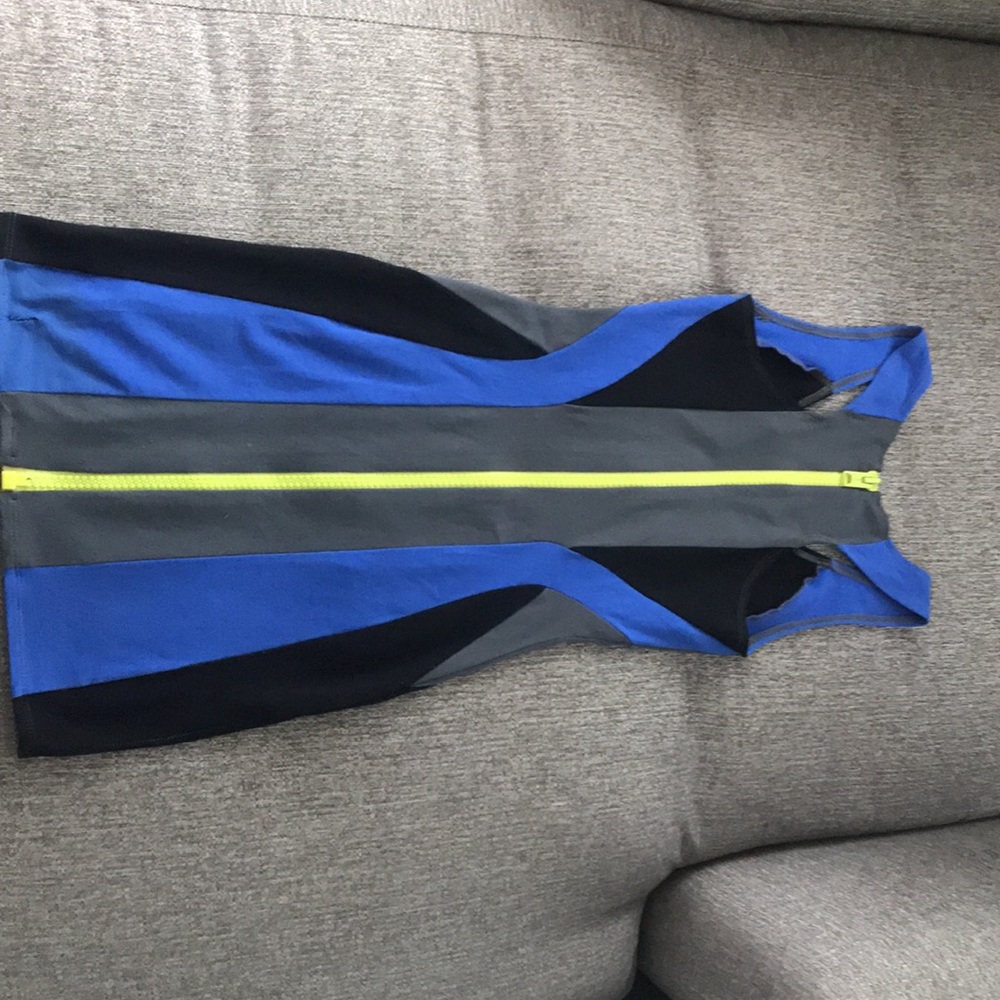 Bebe Colour Block Dress - Picture 4 of 5